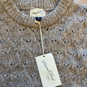 Universal Thread Crewneck Sweater vest in Taupe Heather